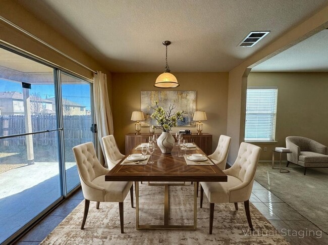 Building Photo - 107 W Gemini Ln