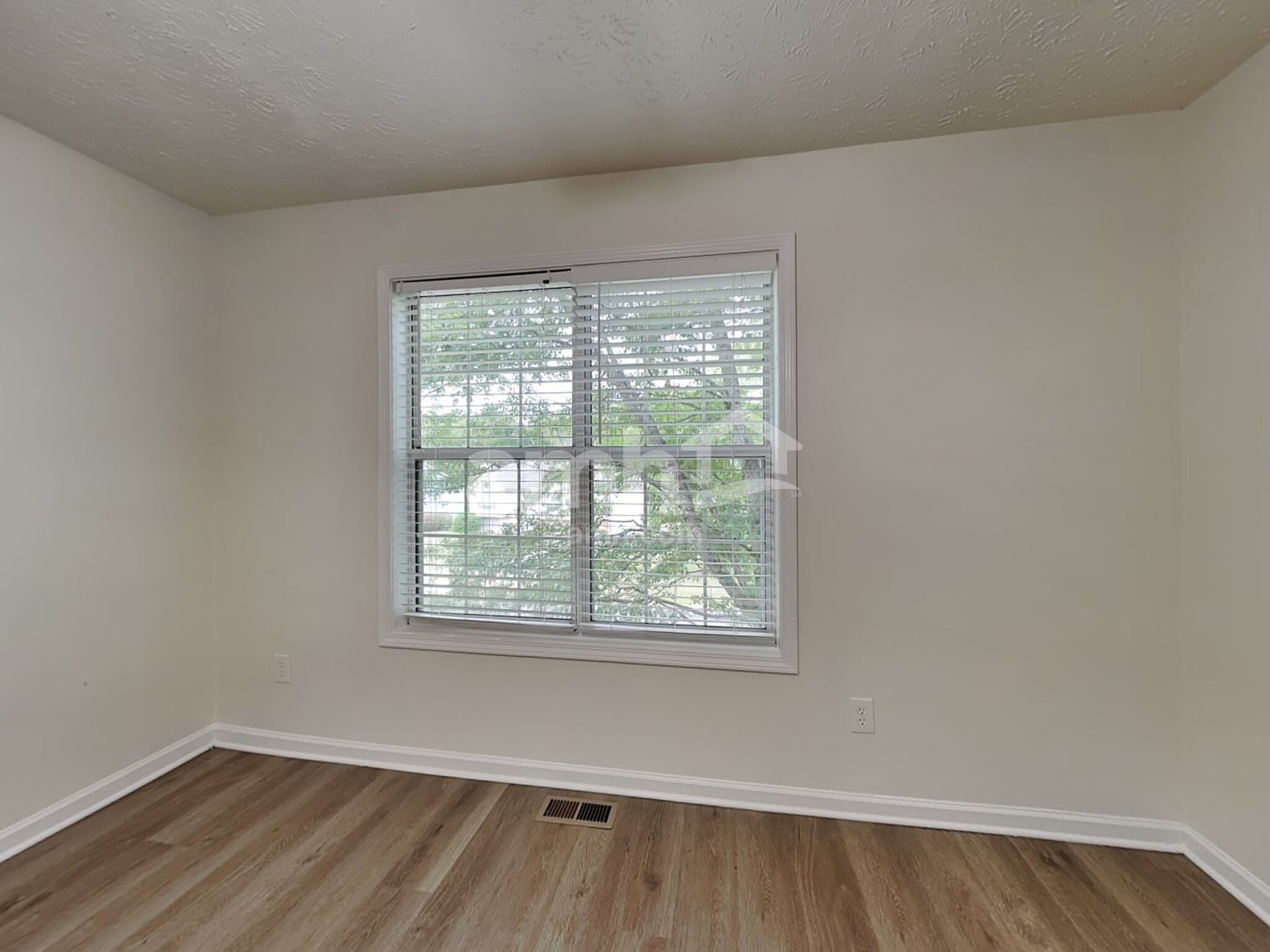 Building Photo - 5015 Sunbrook Dr NW