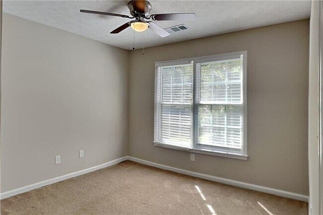 Building Photo - 1007 Elsberry Dr