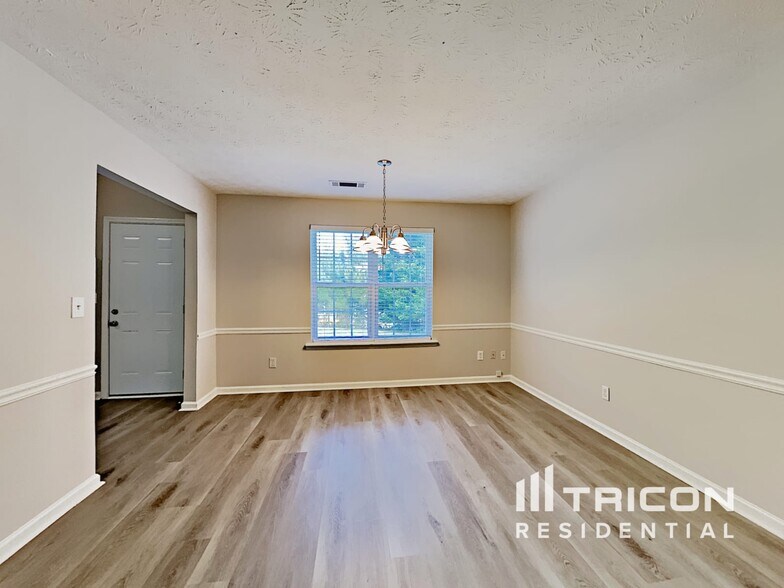 Building Photo - 4316 Beaverton Ct