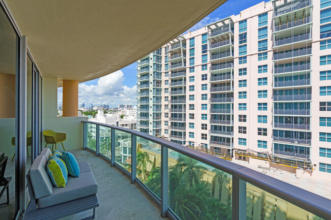 Building Photo - 1455 Ocean Dr