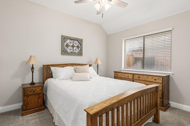 Building Photo - Upgraded 3 Bed Home in Aledo ISD with Office and Spacious Open Layout
