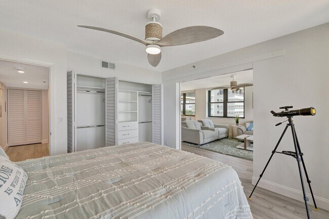 Building Photo - 3100 N Hwy A1A