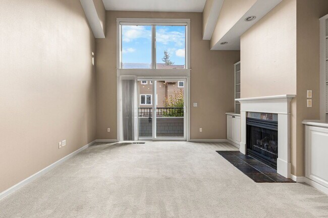 Building Photo - 10267 NW Alder Grove Ln