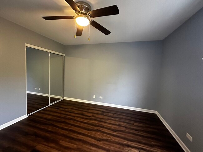 Building Photo - 1572 Normantown Rd