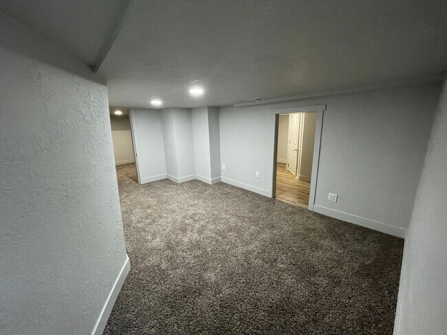 Building Photo - 2793 S 9000 W