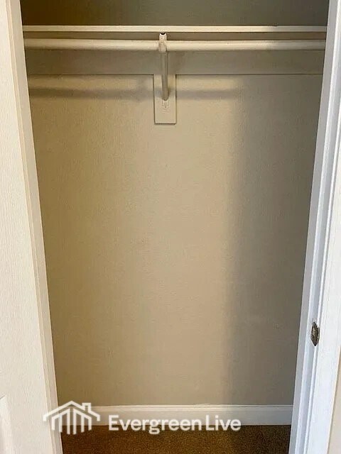 Building Photo - 37 Laiken Ct