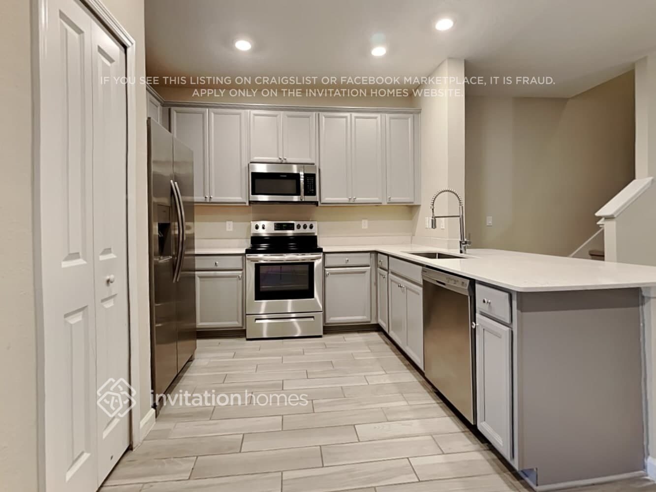 Building Photo - 411 Cherry Ridge Dr