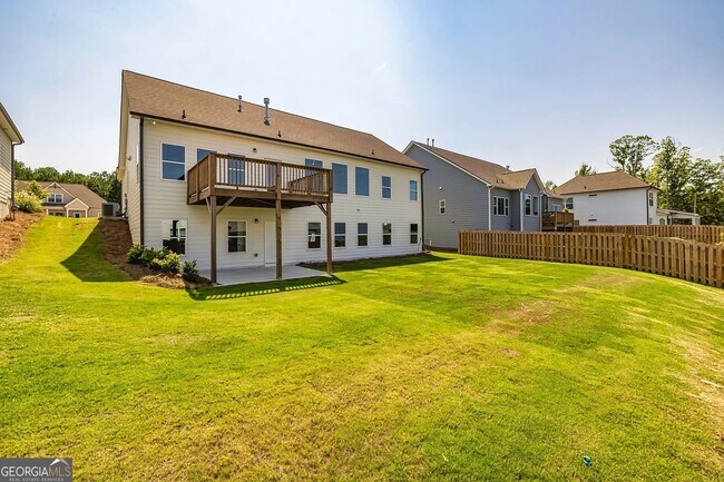 Building Photo - 69 Oakhurst Trail