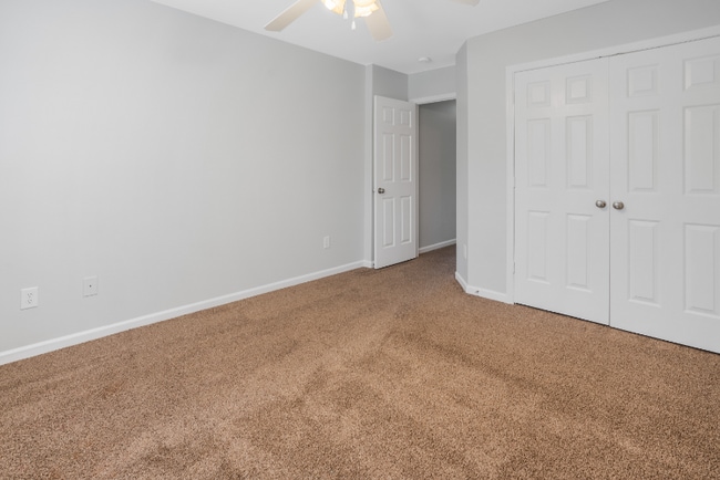 Building Photo - 12452 Stratfield Pl Cir