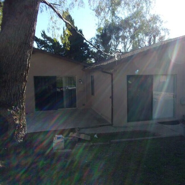 Building Photo - Spacious Private Home with Pool on Nearly Half an Acre