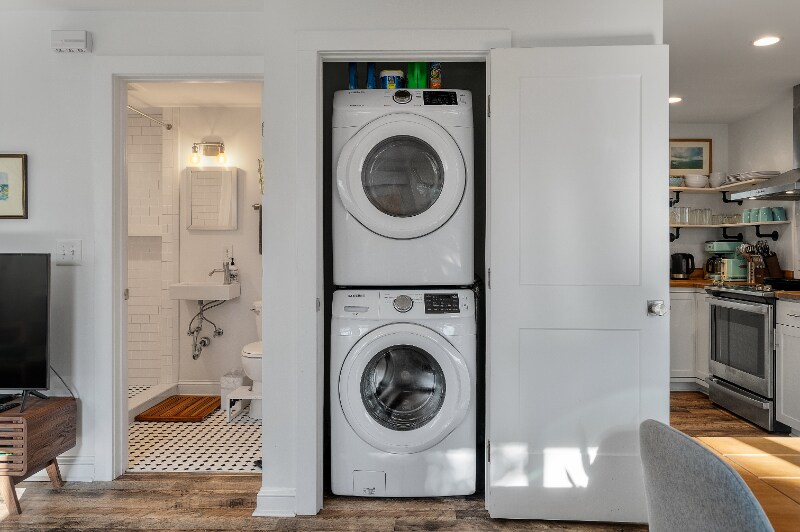 Building Photo - 4 Boyer Ct