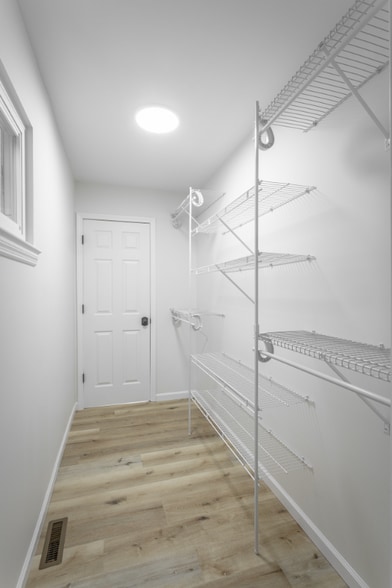 Building Photo - 3508 Shelby Cir