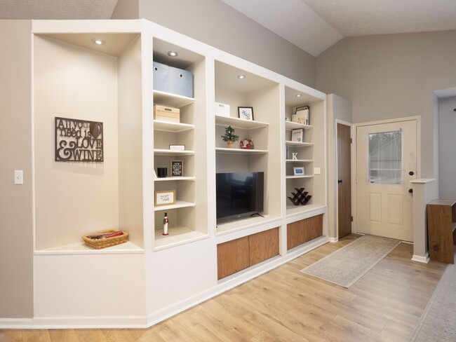 Building Photo - 3635 Wango Ct