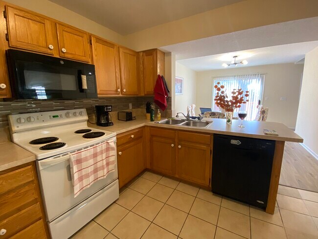 Building Photo - 1511 Legend Trail Dr