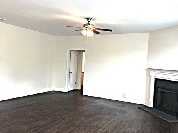 Building Photo - 1682 Weatherbrook Cir