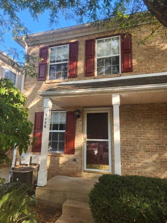 Building Photo - Patriot's Ridge 2 Bd / 1.5 Bth Condo in Ce...