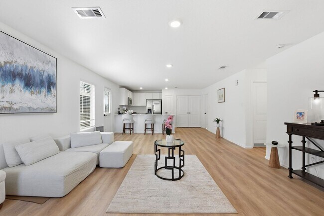 Building Photo - Gorgeous all renovated Home in New Caney, TX!.