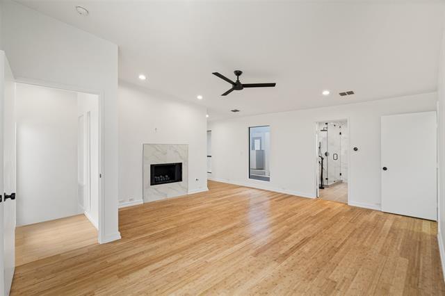 Building Photo - 4230 Munger Ave
