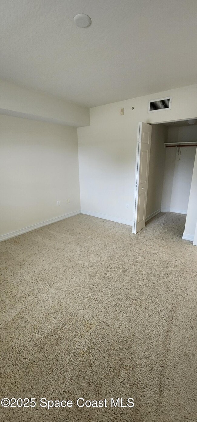 Building Photo - 134 Starboard Ln