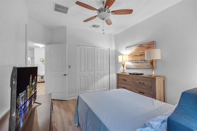 Building Photo - 4419 Hidden Harbour Terrace