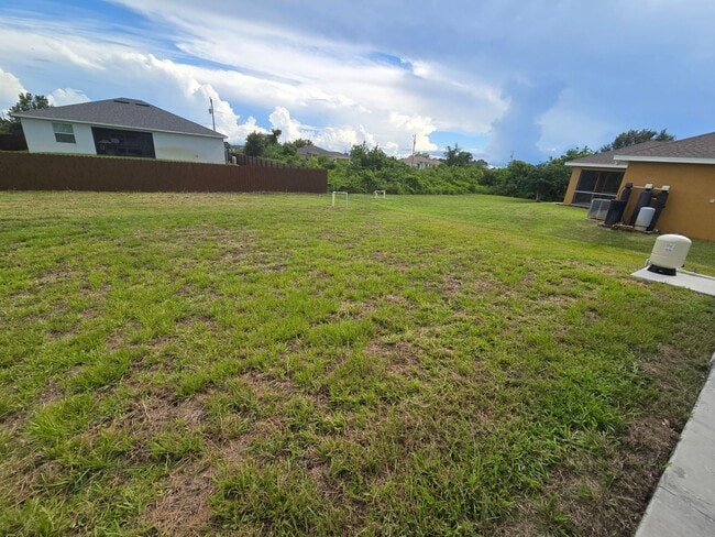 Building Photo - BRAND NEW CONSTRUCTION-3/2/1-MOVE IN READY