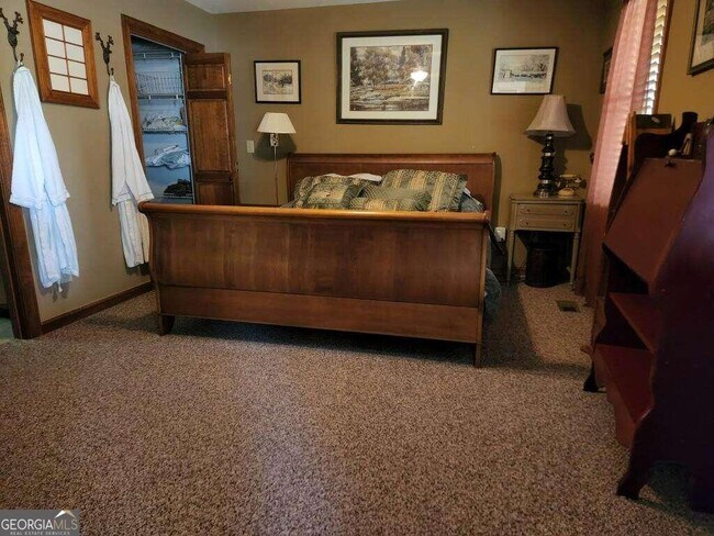 Building Photo - 3582 Thompson Bend