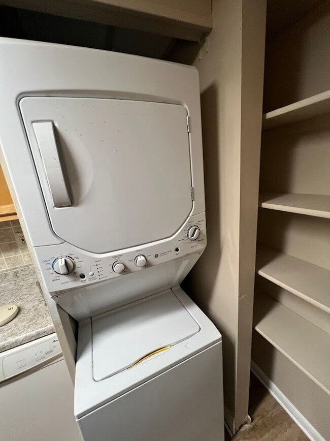 Building Photo - Great Berkshire Estates Condo, Wyomissing, PA