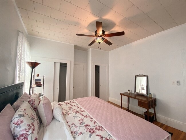 Building Photo - 57 Beltran St