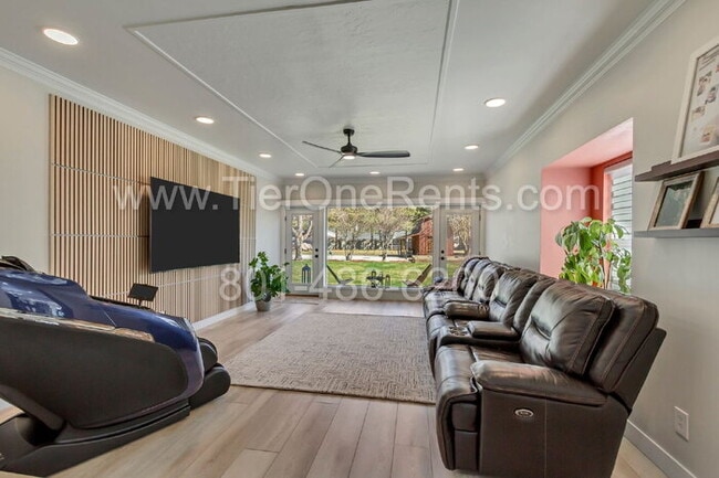 Building Photo - This property offers a NO DEPOSIT option a...