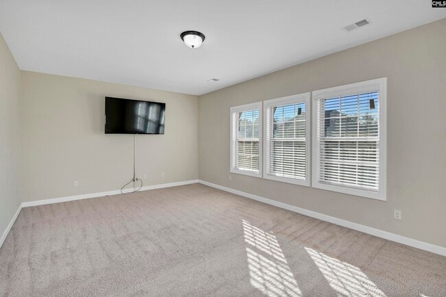 Building Photo - 5 Mapleline Ct