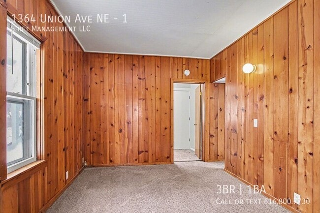 Building Photo - 1364 Union Ave NE