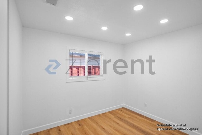 Building Photo - 4136 San Bernardino Way