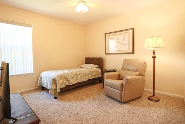 Building Photo - 1761 Keswick Rd