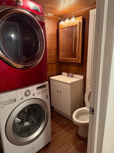 Building Photo - 7760 John Vuong Way