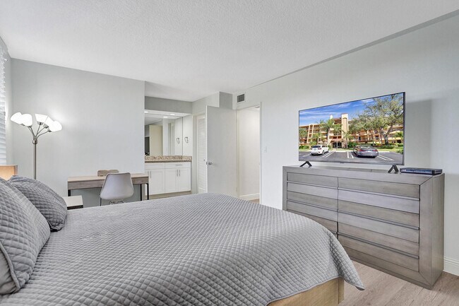 Building Photo - 955 Dotterel Rd