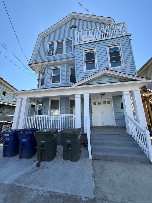 Building Photo - 426 Benham Ave