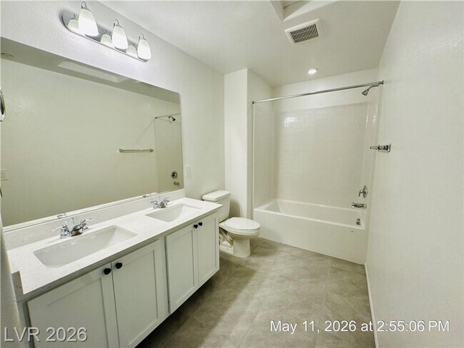 Building Photo - Brand-New Juniper Hills Townhome with 4 Bedrooms, Loft & Dual Balconies