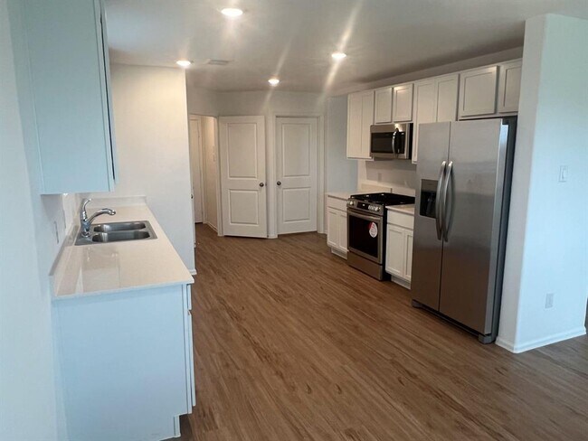 Building Photo - 4127 Neches Bnd Dr
