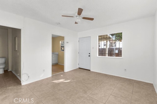 Building Photo - 10005 Denver Ave