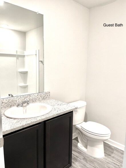 Building Photo - 33419 Hyacinth St