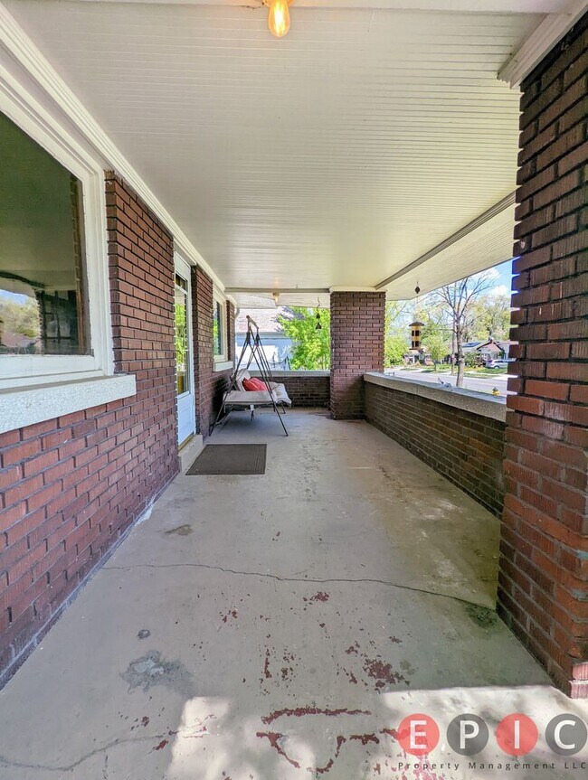 Building Photo - 1774 S 500 E