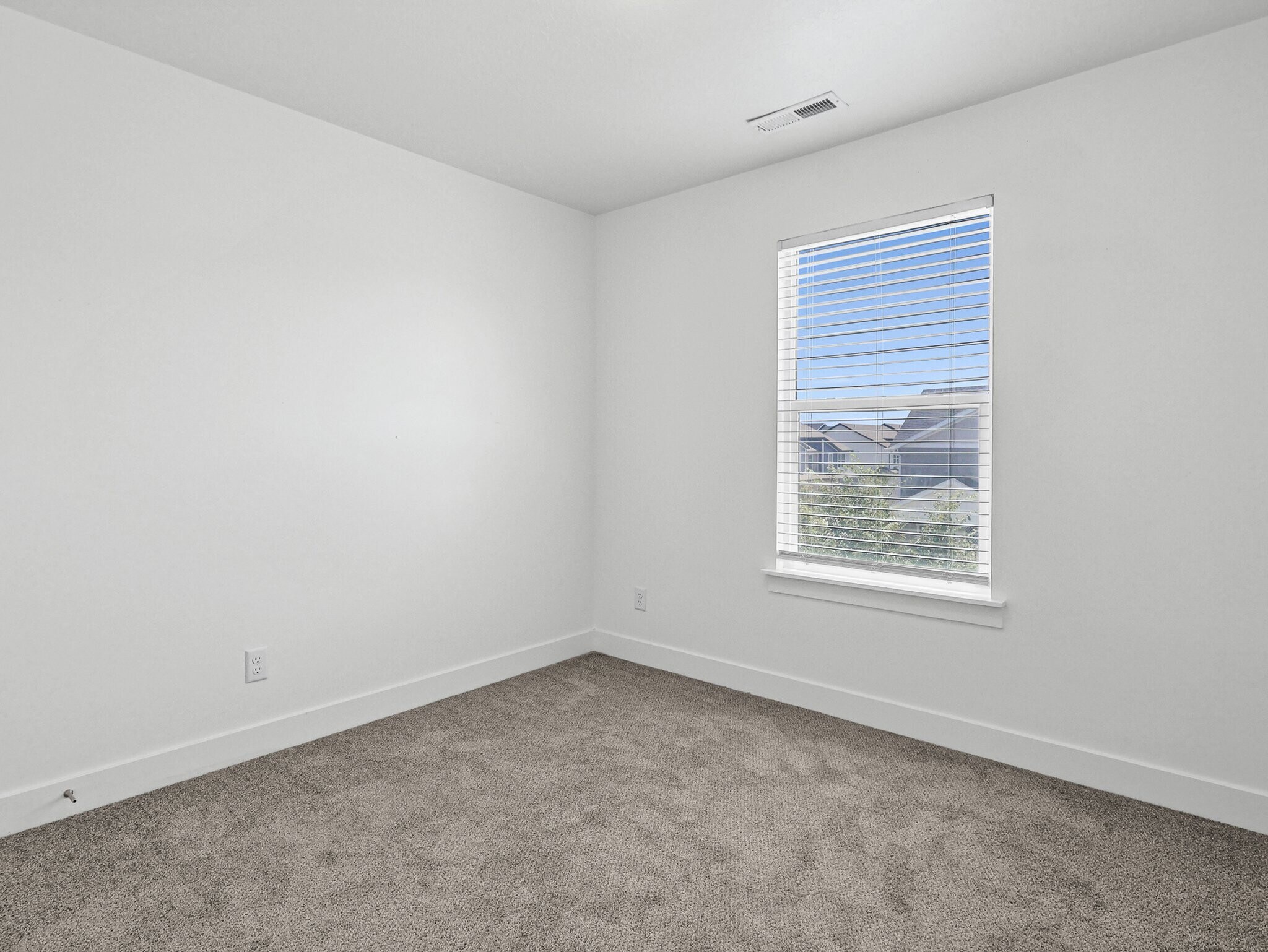 Building Photo - 3922 W 1650 N