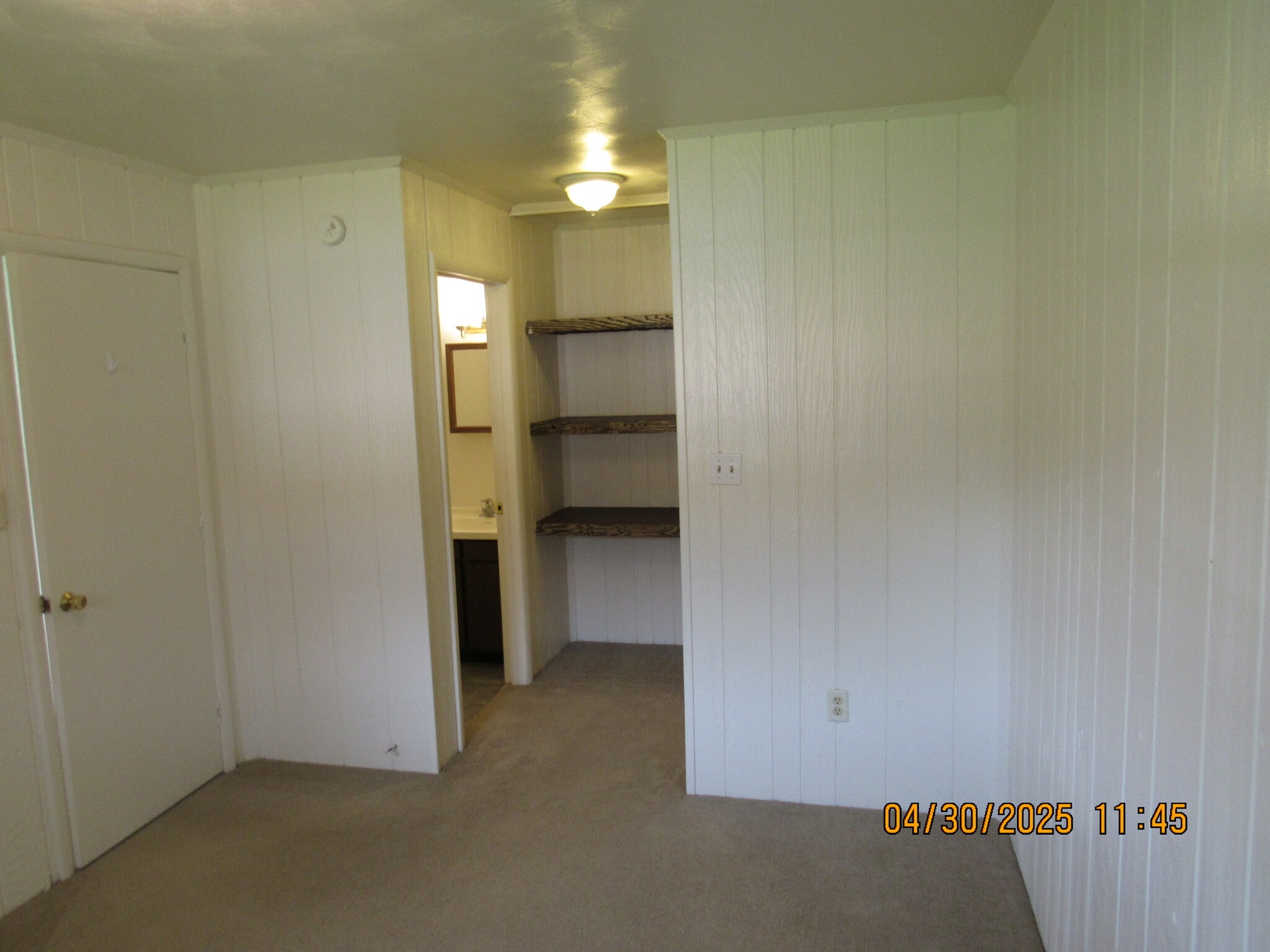 Bedroom closet and shelves - 14250 Riverside Dr