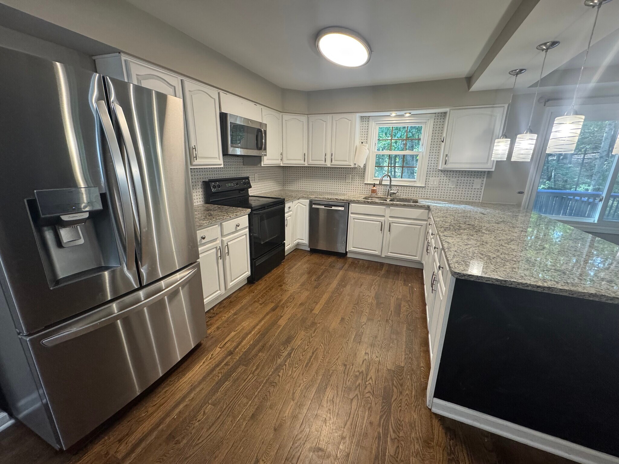 Kitchen - 1930 Oak Ridge Ct
