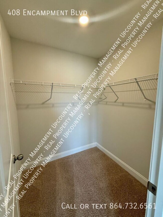 Building Photo - 408 Encampment Blvd