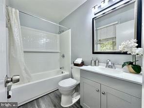 Building Photo - 16719 Huron St