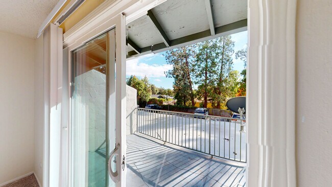 Building Photo - 18193 Happy Ln