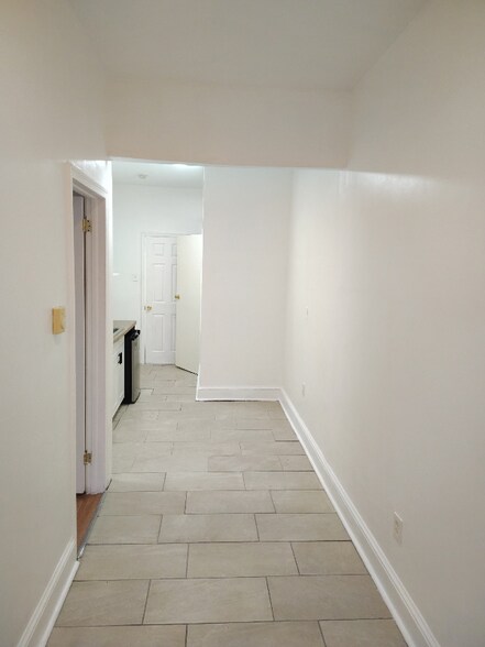 Building Photo - 5613 Wyalusing Ave
