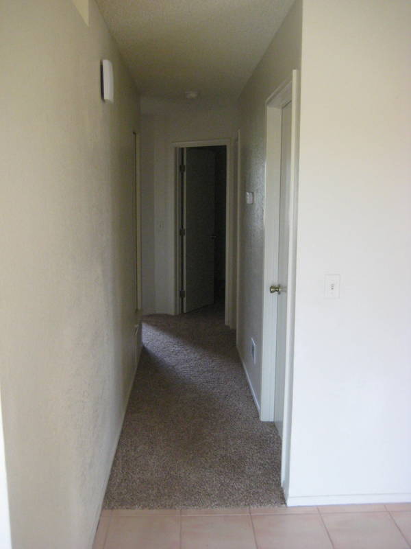 Building Photo - 10106 Cll Del Este
